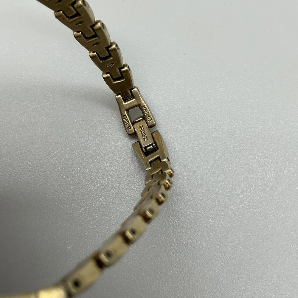 Vintage Seiko Womens Watch 16mm Gold Tone 1N00-0AP0 New Battery 6.75